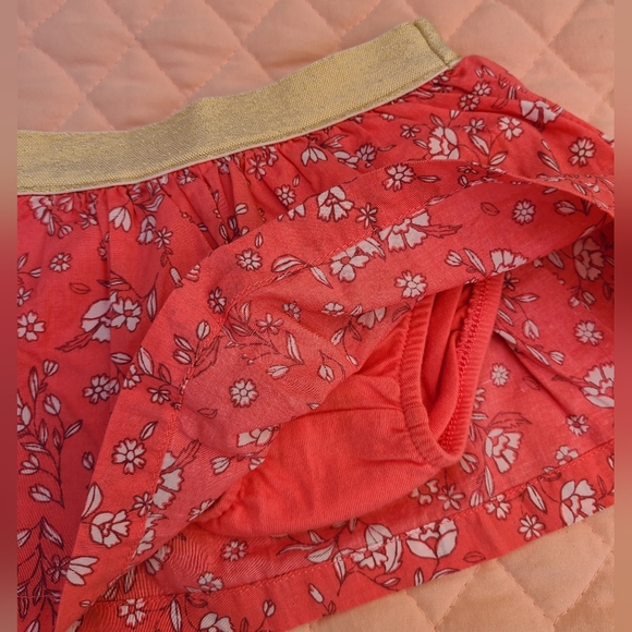 Baby girl bundle by Carter's, size 9 months - Picture 9 of 9